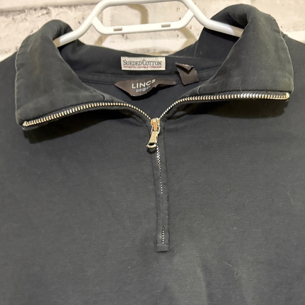 Lincs DC & Co Black 1/4 zipped Sueded Cotton pullover sweater, large - Picture 6 of 9